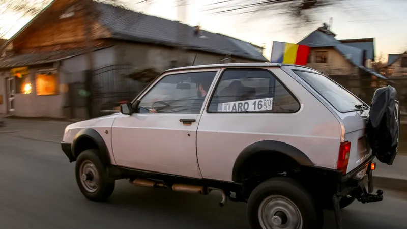 Când românii au proiectat ARO 16, constructorii europeni habar nu aveau ce e ăla SUV de oraș - Foto: masinistul.ro