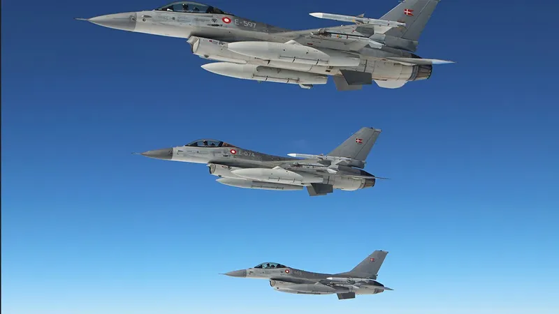 Piloții ucraineni zboară deja cu F-16 în Danemarca, coșmarul trupelor ruse invadatoare - Foto: mil.in.ua