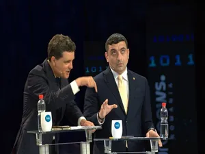 VIDEO ora 20.00 Euronews redifuzează singura confrunatre Nicușor Dan - George Simion Foto: Euronews captură video
