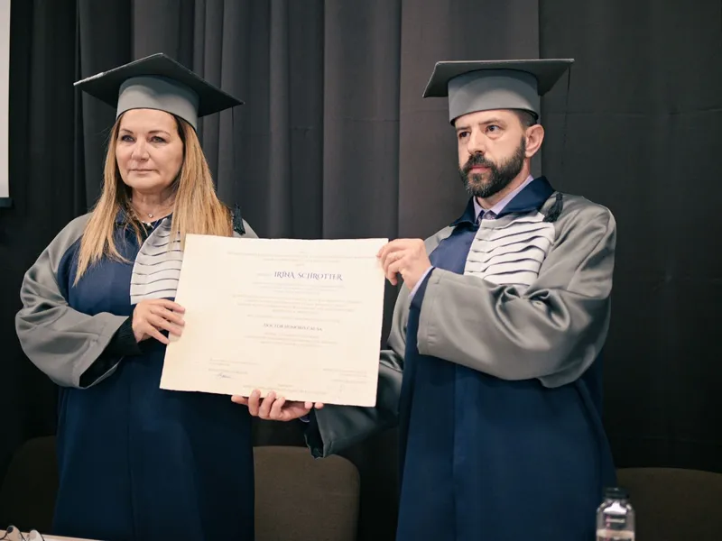 Creatoarea de modă Irina Schrotter a primit titlul de Doctor Honoris Causa din partea UAD Cluj - Foto: RCW