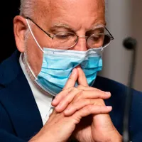 Șeful CDC crede că originea virusului e în laboratorul din Wuhan/Foto: cnbc