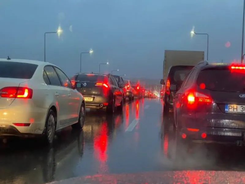 Ninge pe DN 1A între Ploiești – Brașov. Se aglomerează traficul spre București - FOTO: observatorulph