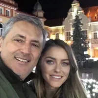 Nota 2,17 pentru fiica vitregă a lui Vela ca stagiar notar, proaspăt numită într-o funcție publică/FOTO: Facebook/Andra Pleșa