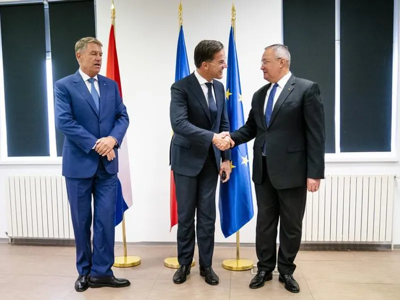 Premierul Regatului Ţărilor de Jos, Mark Rutte, președintele Klaus Iohannis și premierul Nicolae Ciucă- Foto: Profimedia Images