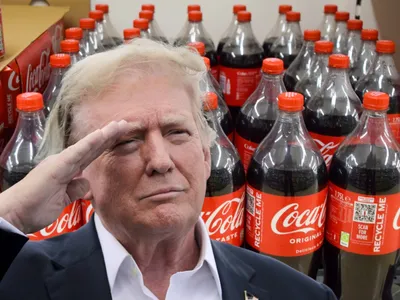 Trump schimbă rețeta Coca-Cola. Siropul de porumb, înlocuit cu zahăr: „Le mulțumesc pentru decizie” - Foto: Profimedia images