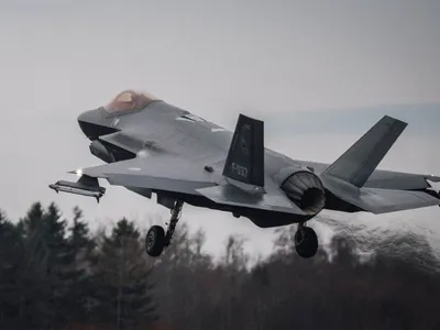 Muniția pentru Ucraina, apărată de NATO cu avioane F-35. Vor patrula în toată Europa de Est - FOTO: defensie.nl