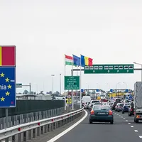 Românii vor avea mai mult de așteptat, la granița cu Ungaria. De ce se introduc controale dure? - Foto: Wikimedia/Raimond Spekking/CC BY-SA 4.0