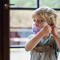 Vaccinarea copiilor cu vârsta între 5 și 11 ani poate începe în luna decembrie / University Hospitals