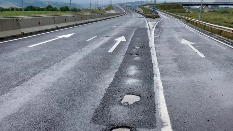 Top-ul calității drumurilor în Europa. În România, sunt cele mai proaste. Nota „3”! - Foto: DRDP Cluj