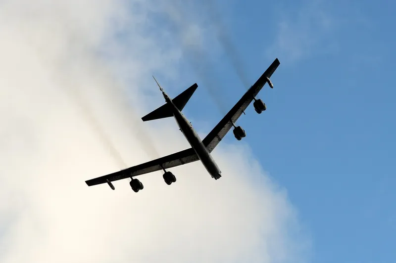 bombardier B-52 Stratofortress