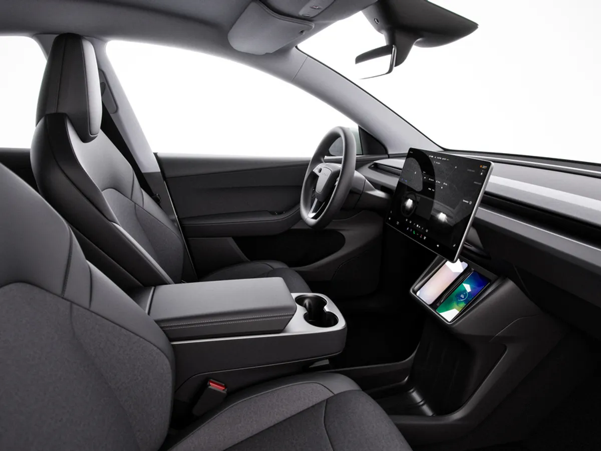 Tesla Model Y Standard - Foto: Tesla
