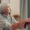Pensionară la pensie - Foto: Freepik
