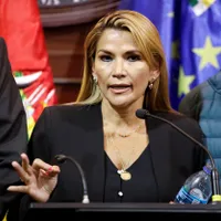 Procuratura boliviană a ordonat arestarea fostei preşedinte interimare Jeanine Anez. / Foto: nbcnews.com