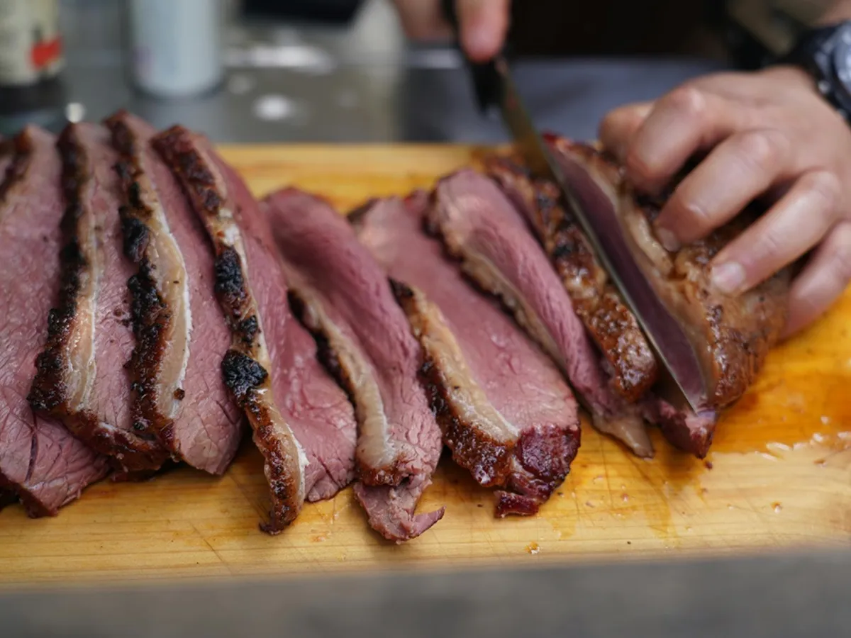 Pericolul din farfurie: de ce să nu mai mănânci niciodată carne roșie gătită la temperaturi ridicate: FOTO - Pexels(imagine cu rol ilustrativ)