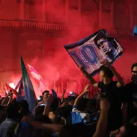 Petrecere Napoli. Foto: Playsport