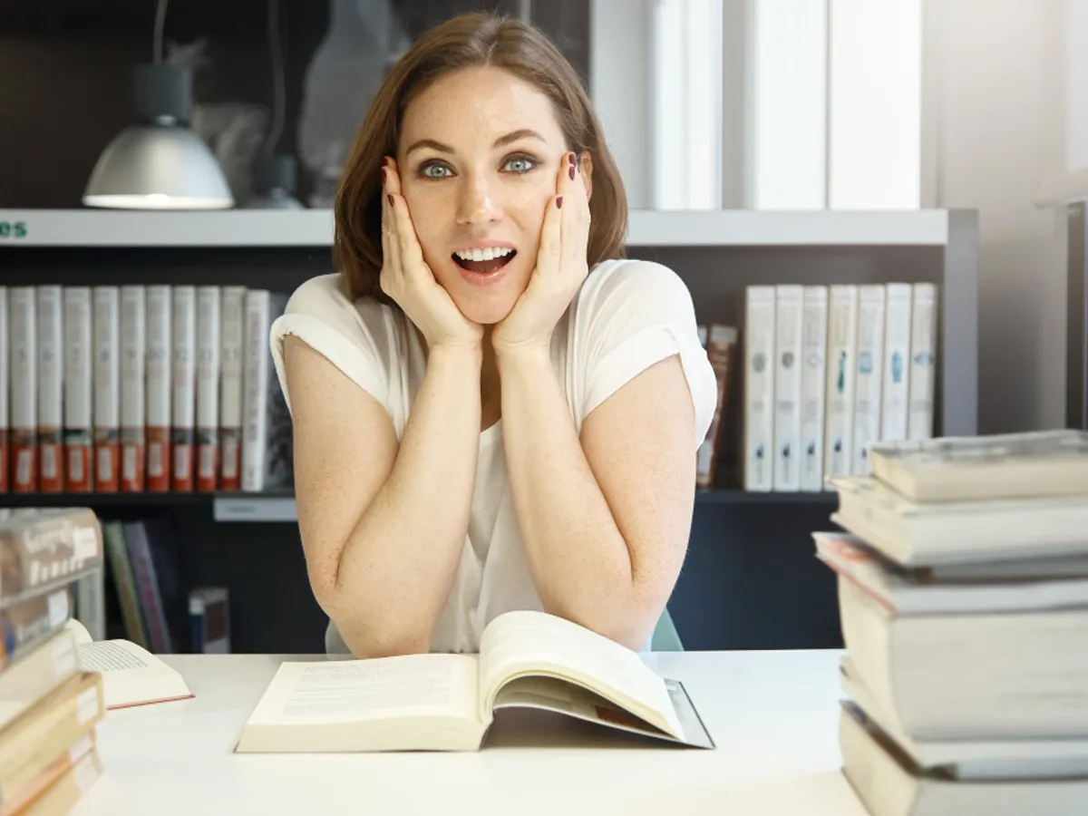 Studentă - Foto: Freepik