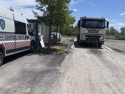 ISCTR verifică greutatea unui camion - Foto: Facebook / ISCTR