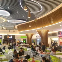 Mall Veranda - Foto: Zile si Nopti