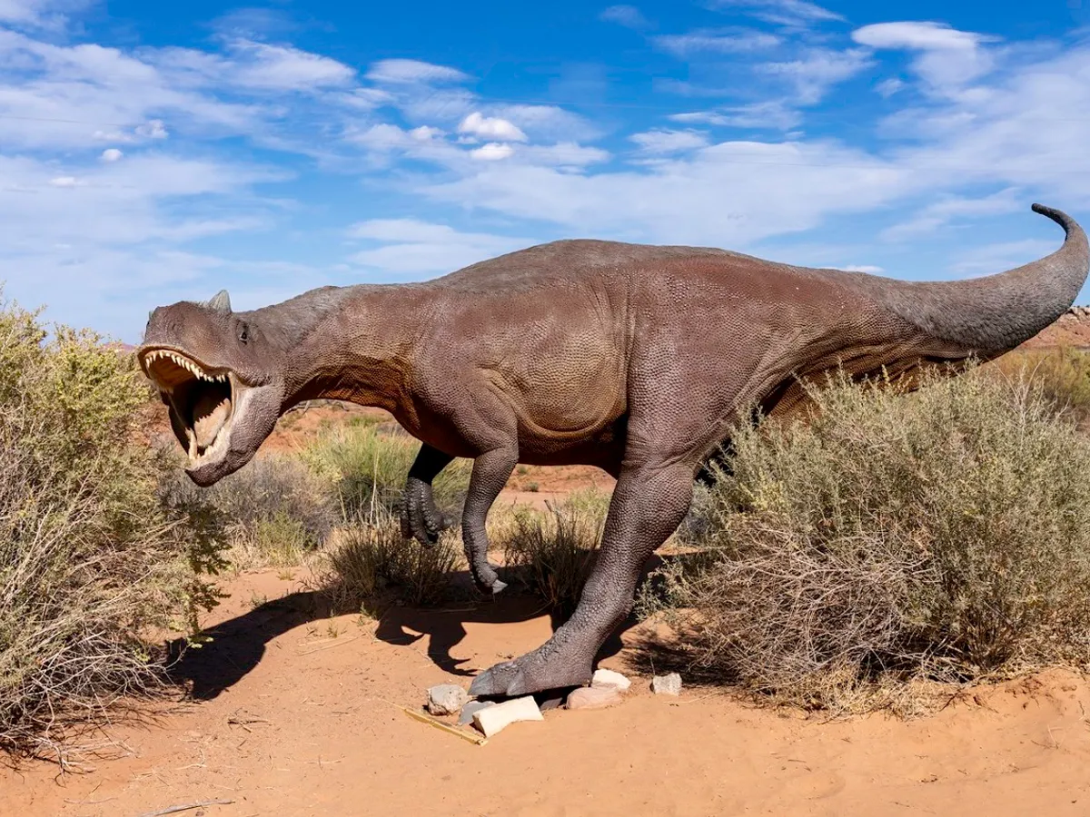Replica unui dinozaur în parcul Moab, Utah