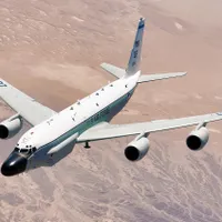 Război în Ucraina: Record de avioane-spion aliate pe cerul României". Aliații revin cu ochii pe ruși - FOTO U.S. Air Force photo by Master Sgt. Lance Cheung