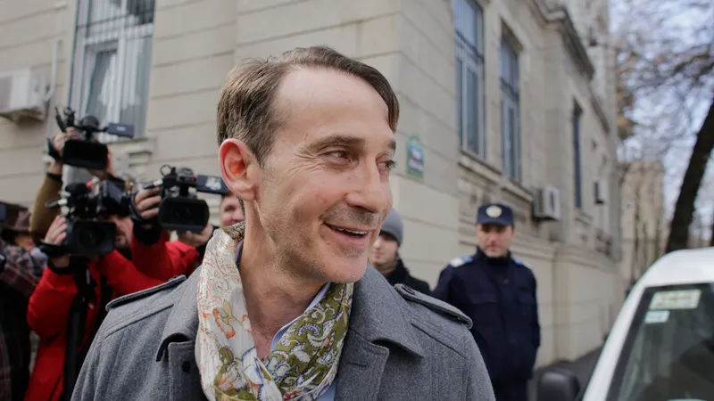 Radu Mazăre a fost eliberat din pușcărie cu 4 ani mai devreme - Foto: INQUAM PHOTOS / Octav Ganea