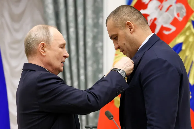 putin si kremlev