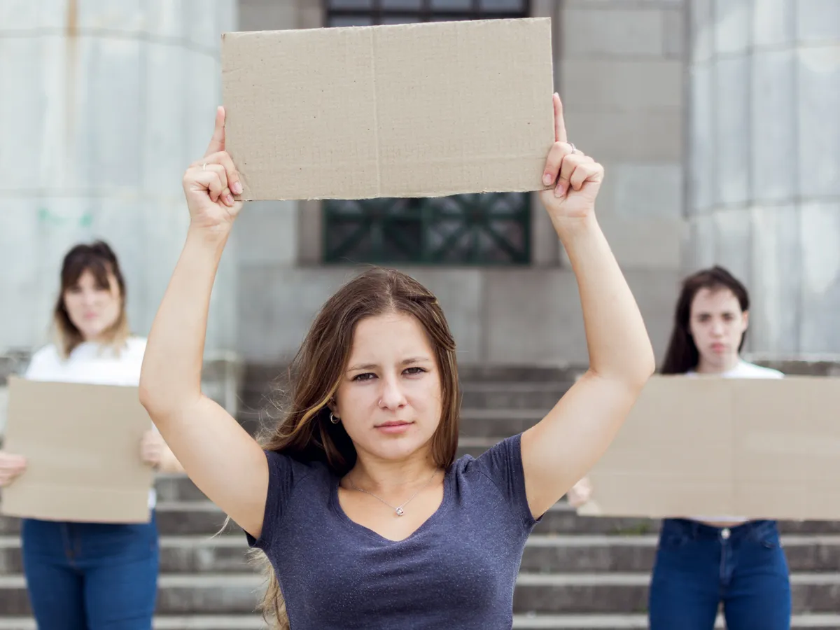 Studenții ies în stradă. Proteste naționale față de tăierea fondurilor pentru burse Foto: Freepik (fotografie cu caracter ilustrativ)