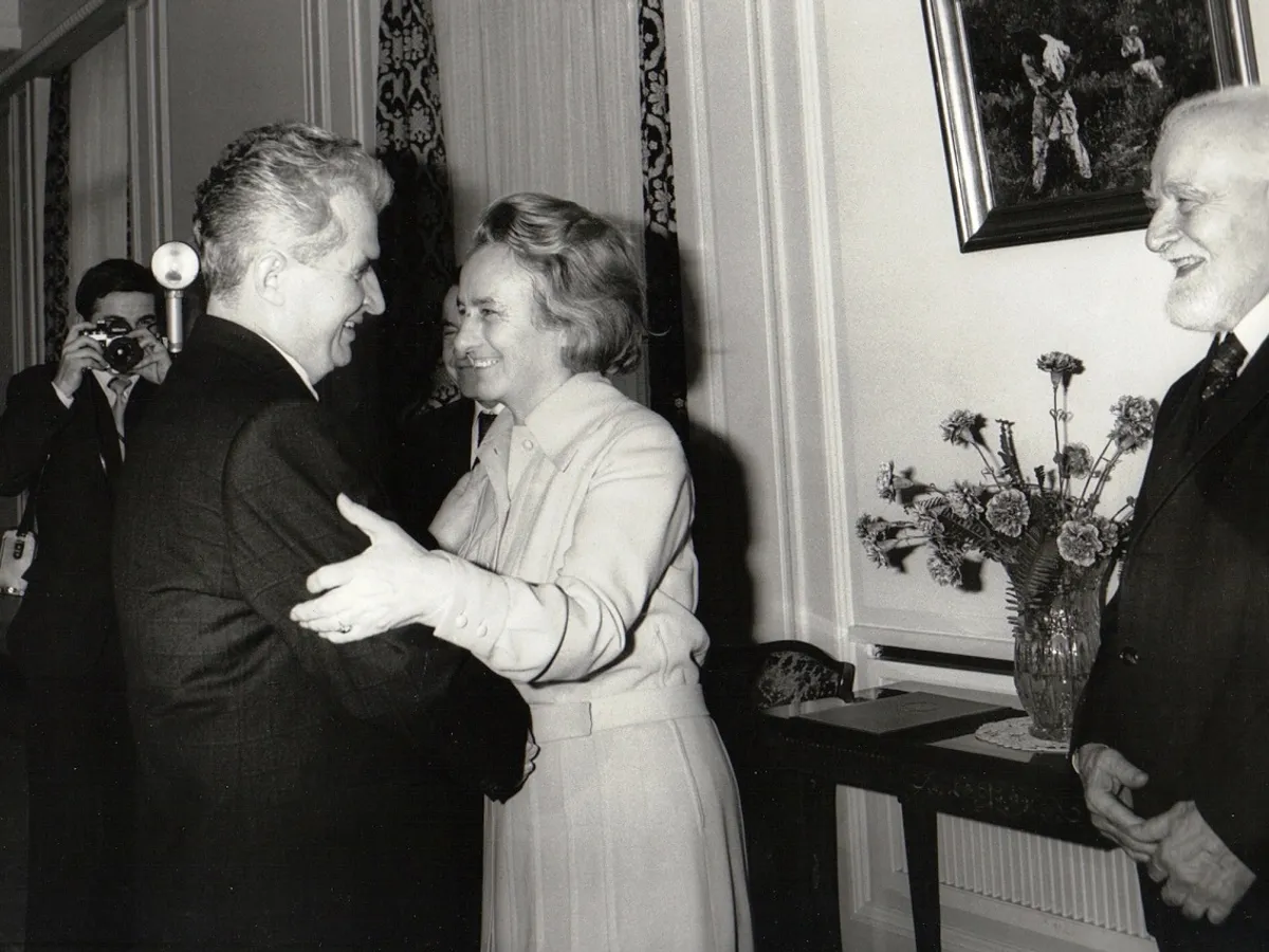 Omagiu lui Călin Georgescu cum doar Ceaușescu a mai avut parte