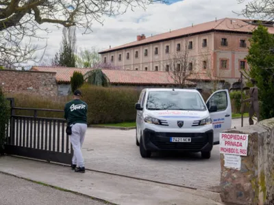 Şapte călugăriţe rebele, care nu mai recunosc autoritatea Vaticanului, trebuie să-și părăsească mănăstirea din Spania