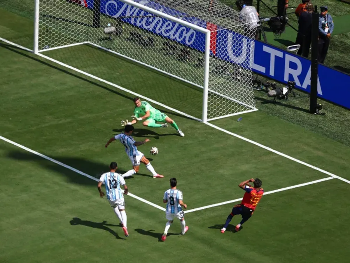 FIFA deschide anchetă împotriva Argentinei după incidentele de la finala Cupei Mondiale. Sancțiunile posibile