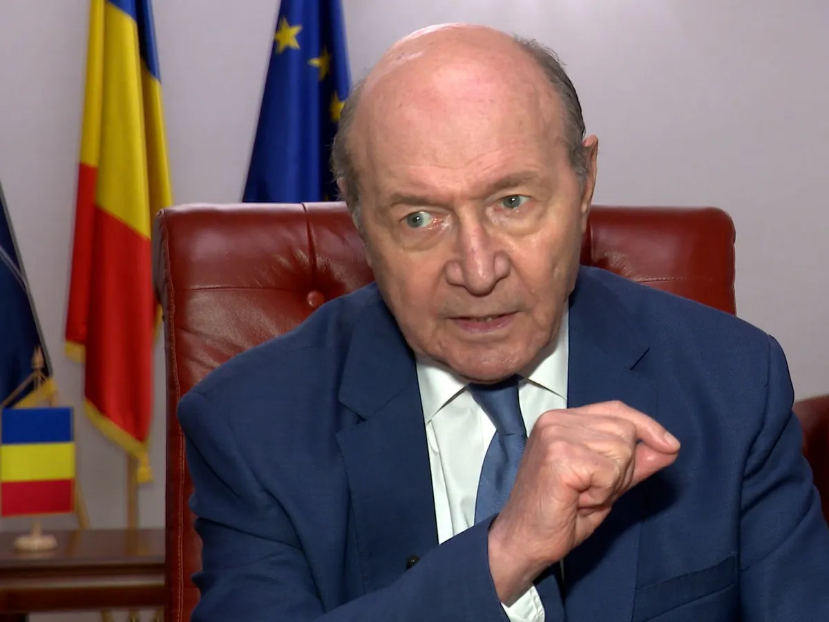 Replica tăioasă a lui Băsescu pentru Nicușor Dan: „Nu poți inventa reguli care nu există în Constituție”