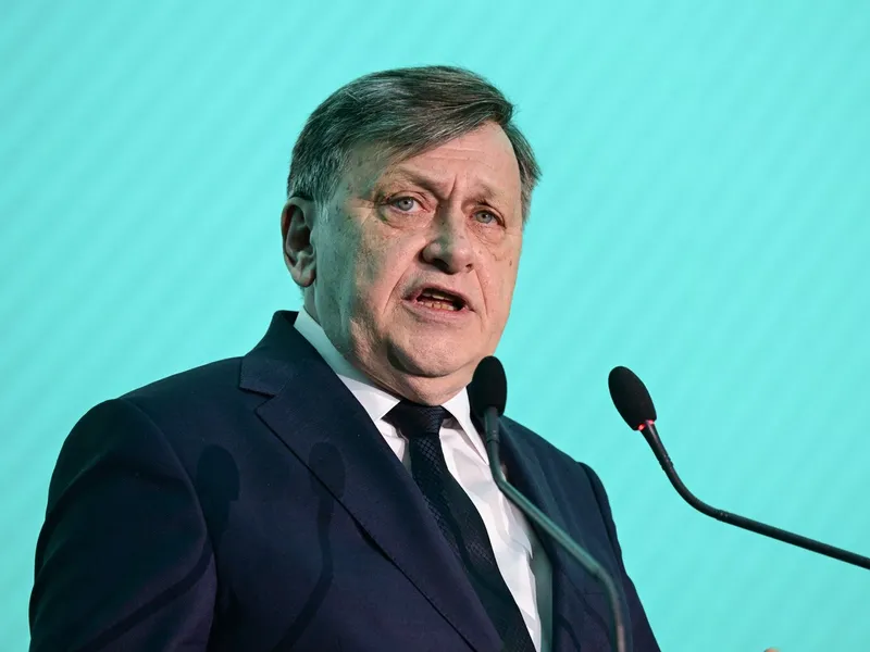 Crin Antonescu, după aflarea rezultatului: Plec din această încercare cu fruntea sus - Foto: Profimedia Images