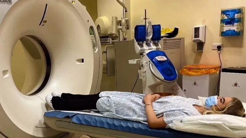 Câte femei au experimentat simptome de cancer ovarian, fără să le recunoască. Care sunt simptomele? - Foto: Profimedia Images