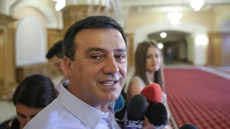 Nicolae Bădălău susține că nu e el cel din înregistrarea video. Foto Inquam Photos / Octav Ganea