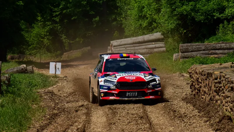 6 echipaje din România, la startul Raliului Ungariei, a doua etapă a campionatului FIA ERC - Foto: Facebook / Rally Vlog Hungary