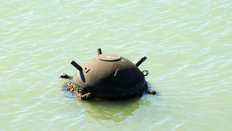 O mină navală a produs un dezastru/FOTO: Profimedia Images