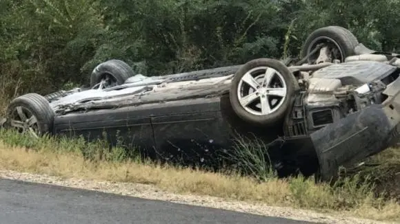 Mașina lui Igor Dodon s-a răsturnat. Foto Publika.md