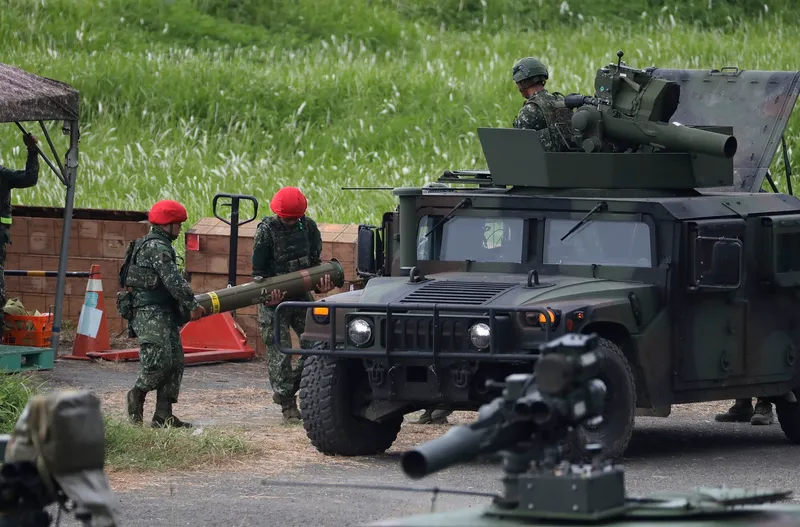 HMMWV