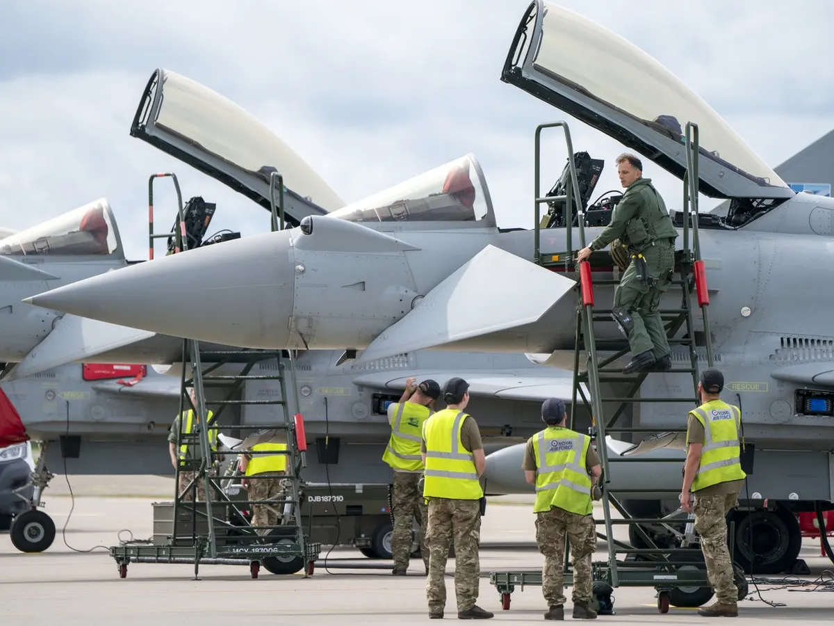Avioane de vântătoare în Estonia, pregătite de luptă - Foto: Profimedia Images (imagine cu rol ilustrativ)