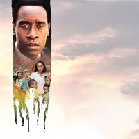Afișul filmului „Hotel Rwanda“,   despre genocidul  împotriva tutsi și despre salvatorul Rusesabagina
