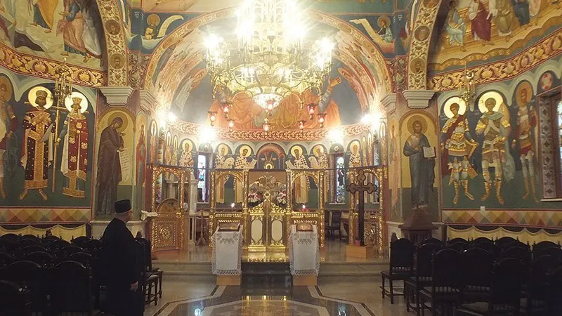 Biserica Costeasca este o adevărată operă de artă