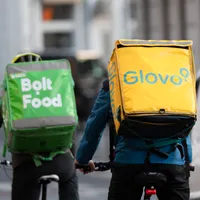 Livrator Bolt și Glovo - Foto: INQUAM PHOTOS - Robert Groșescu