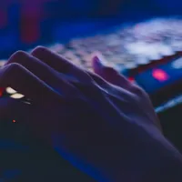 Conturile de Twitter și YouTube ale Armatei UK, sparte de hackeri. / Foto: pexels.com