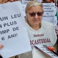 Grefierii protestează azi în fața Înaltei Curţi de Casaţie şi Justiţie. Nu și-au primit salariile Foto: grefajudiciara.ro