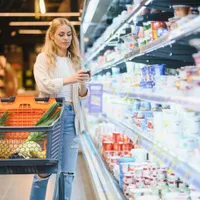 Alimenete la prețuri bune în supermarket - Foto: Freepik