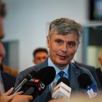 Virgil Popescu: ”Poate nu ar fi rău dacă cineva ar începe să investigheze speculațiile pe piață” - Foto: Facebook(imagine cu rol ilustrativ)