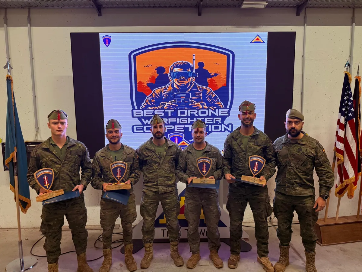 Echipa spaniolă a ieșit cea mai bună în prima competiție pentru cel mai bun echipaj de drone - Foto: Ejército de Tierra