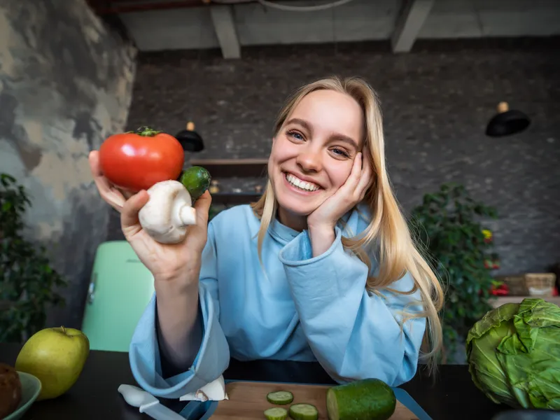 Super alimentul care te ajută să previi îmbătrânirea și să reduci colesterolul. Îl ai în casă - Foto: Istock / imagine cu rol ilustrativ