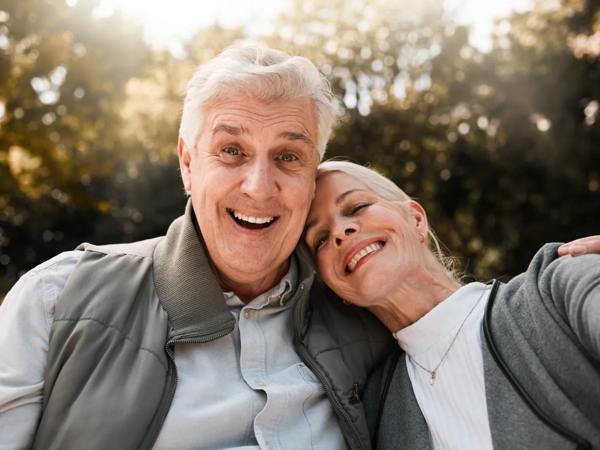 pensionari la pensie - Foto: Freepik