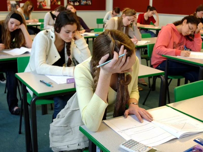 Simularea examenului de Bacalaureat: Limba şi literatura română, prima probă. Calendarul complet - Foto: Profimedia images - Caracter ilustrativ